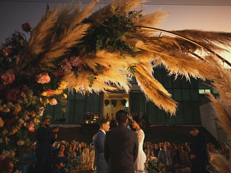Casamento sob a tenda cristal do Green Place